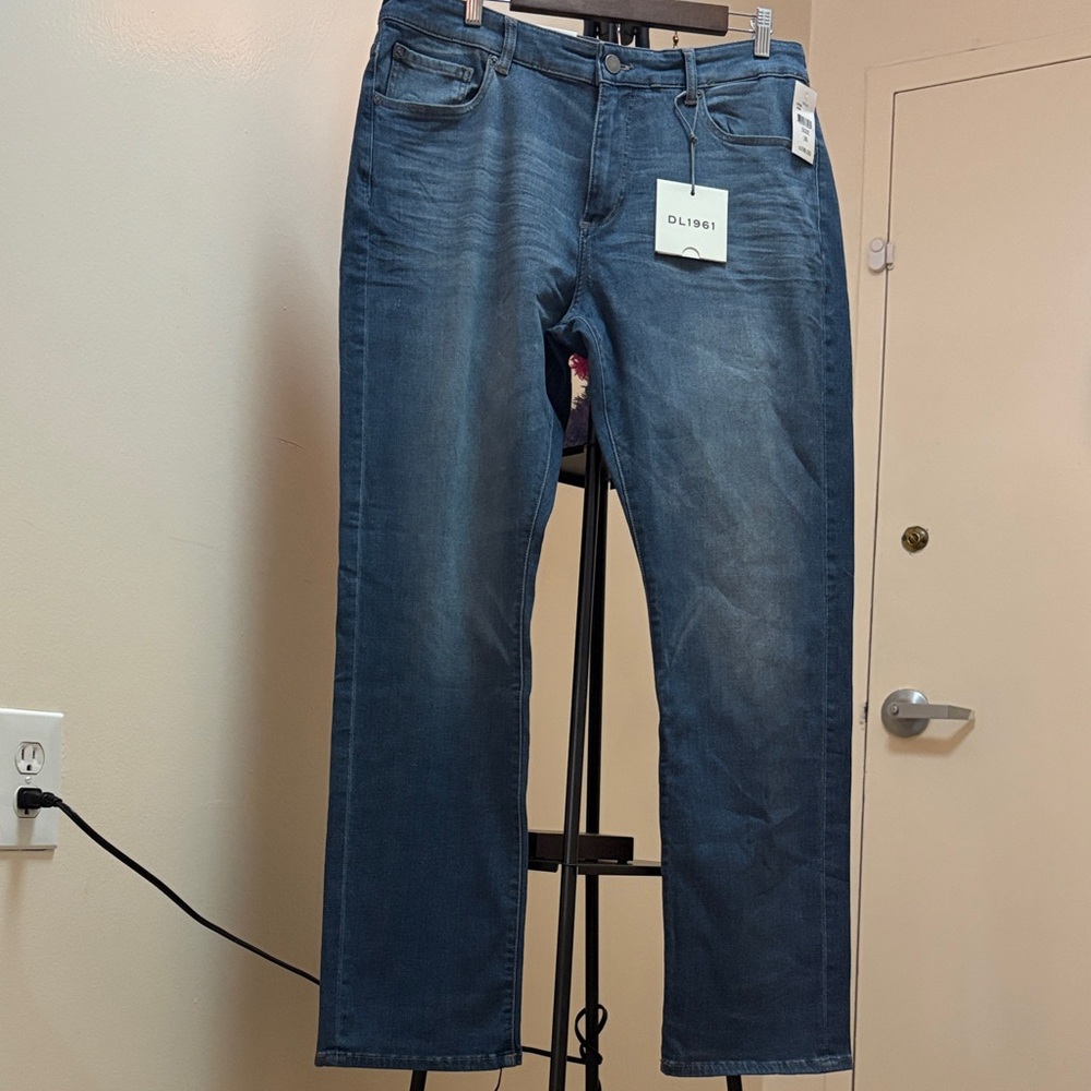 DL1961 Men's Classic Indigo Straight Jeans Size 36x32
